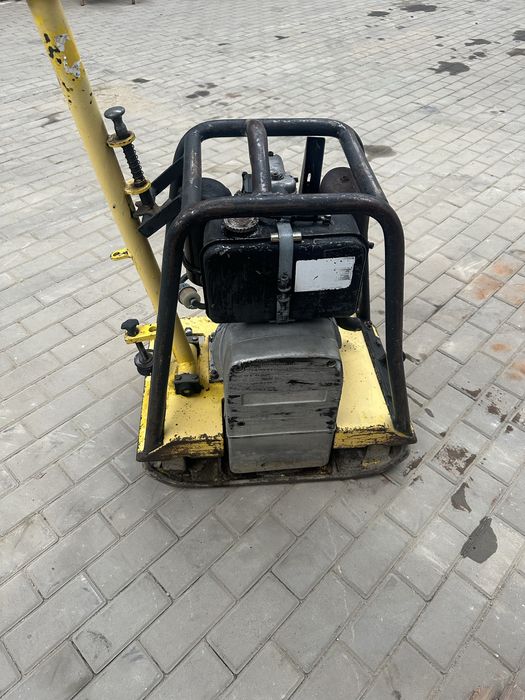 Zagęszczarka z rewersem Wacker DPU 2950,2970