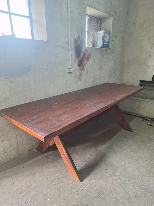 Stół drewniany solidny