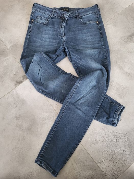 Guess kolekcja Marciano spodnie damskie jeansowe rozmiar 31 stan bdb