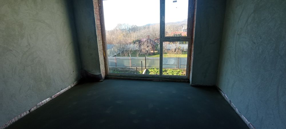 Новий Таунхаус у Сваляві Закарпатської області