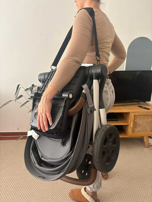 Carrinho Joolz Cinza64343224806147124