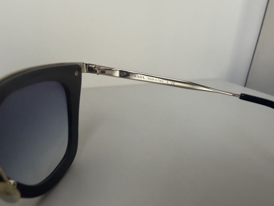 Okulary przeciwsloneczne PRADA