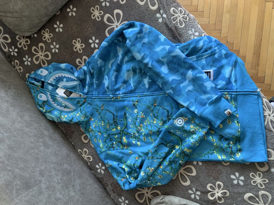 BAPE x Van Gogh Museum Amsterdam Shark Full Zip Hoodie,бейп худі,зіп худі бейп,bape