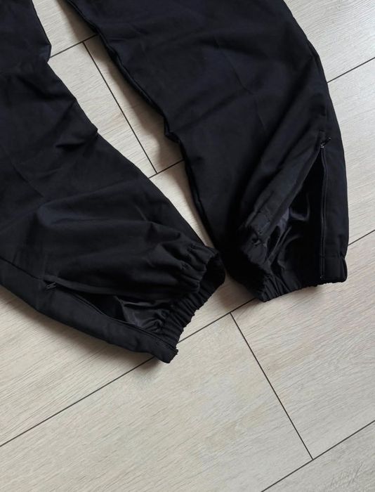 Нейлонові штани Reebok