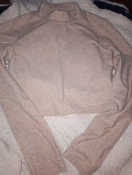 Top z długim rękawem