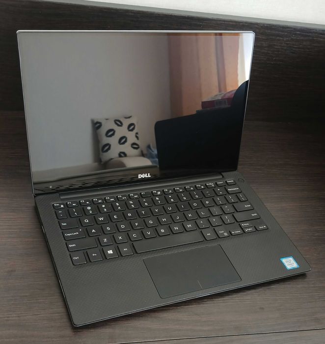Ноутбук Dell XPS 13 9350 i7 8GB 13.3 QHD+ Touch Під відновлення (Робочий)