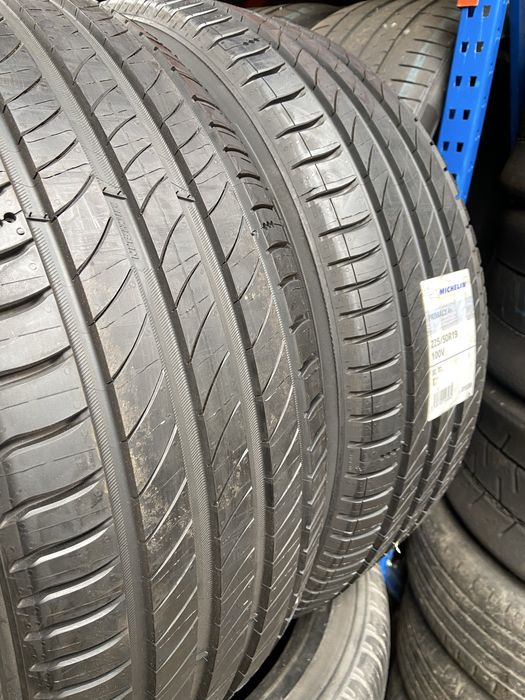 Pneus novos 225 / 50 R 19 Michelin Primacy 4+