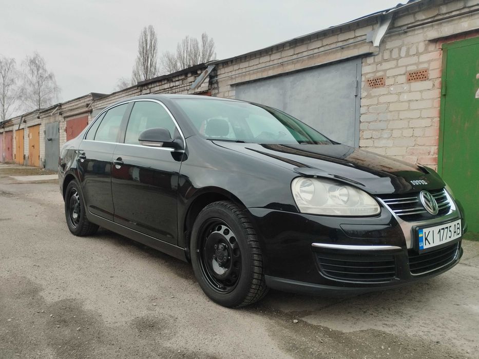 VolksWagen Jetta FSI 2.0 2006 р.в. 5800$ торг.