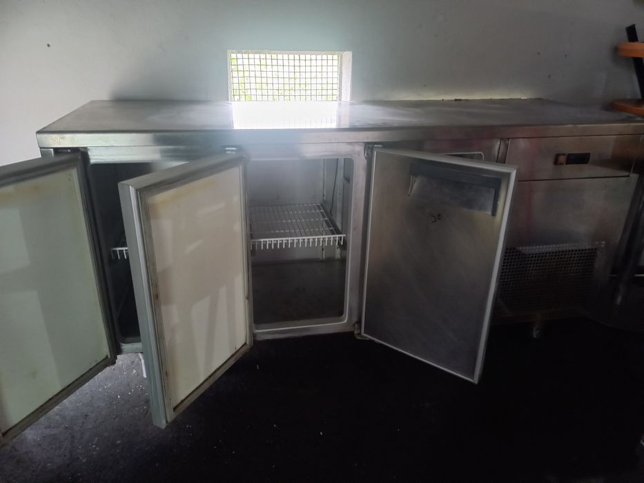 Bancada refrigerada 1.80 X 0.60