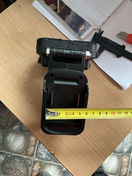 Лампа прожектор з ручкою та павербанк на акум Makita яскрава якісна но