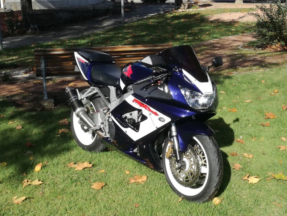 Honda CBR 900 RR 929 Fireblade