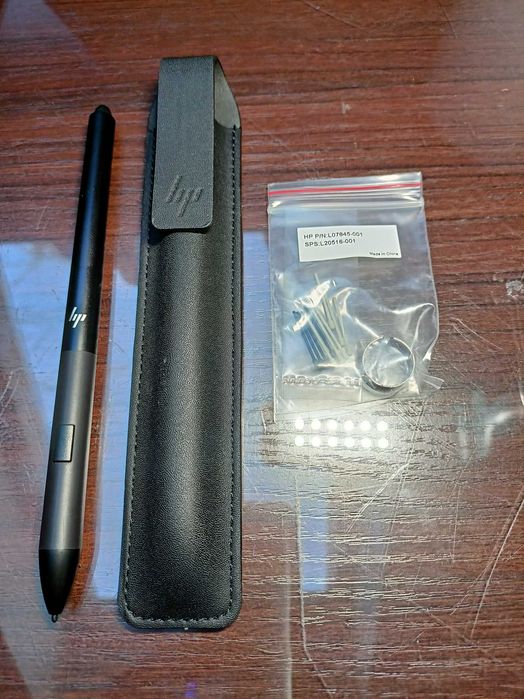 HP ZBook x2 G4  4K UHD odłączana stacja robocza dla grafika