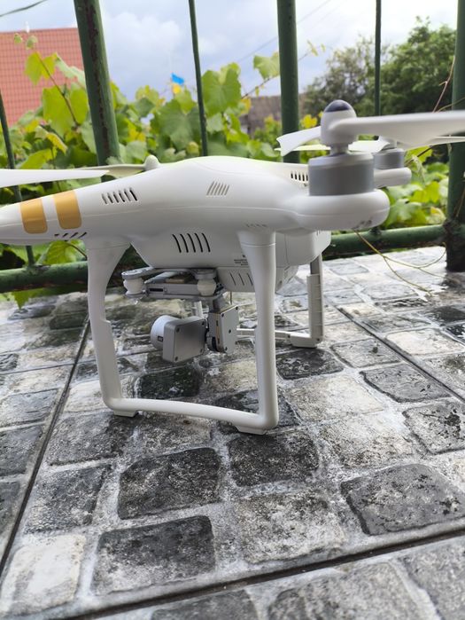 квадрокоптер(дрон) PHANTOM 3 4k