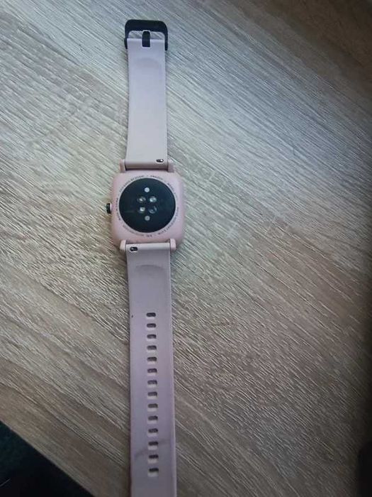 Różowy Smartwatch Amazfit Bip U A2017 1,43" 60 trybów BT pulsoksymetr