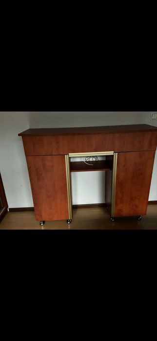 Konsola  z szuflada i  szafkami solidla