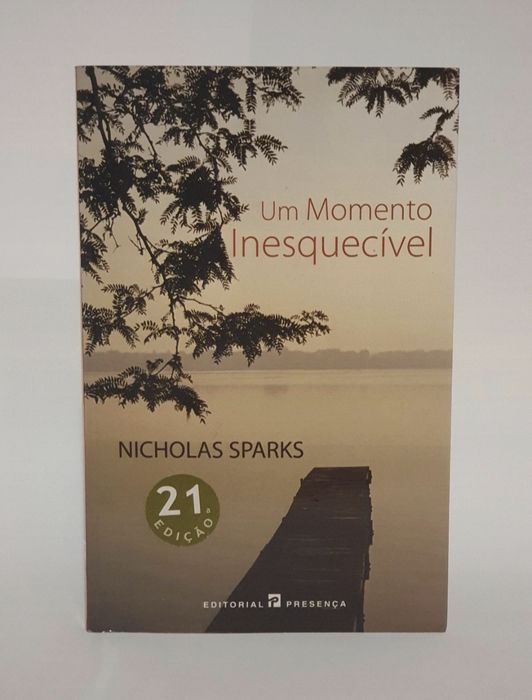 Livro Um Momento Inesquecível de Nicholas Sparks