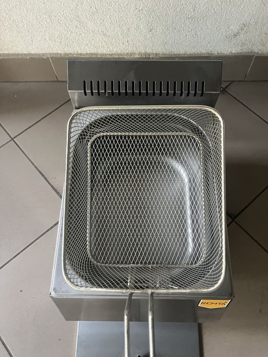 Фритюрниця-Чебуречниця Професійна Газова Remta 5 літрів Нова