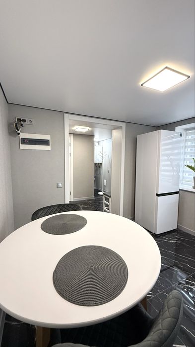 Оренда будинок (дуплекс)  Крюківщина центр поруч школа Київ 5км