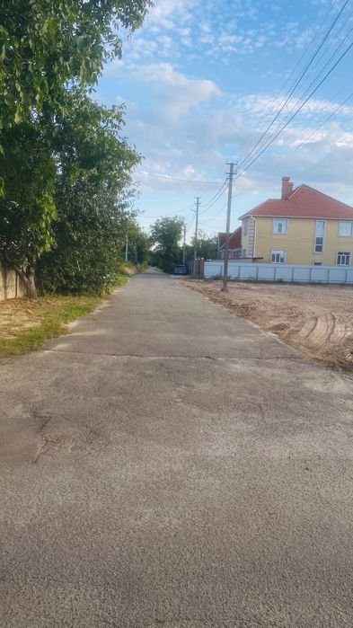 Щасливе продаю земельну ділянку 5,5 соток - Вид 4