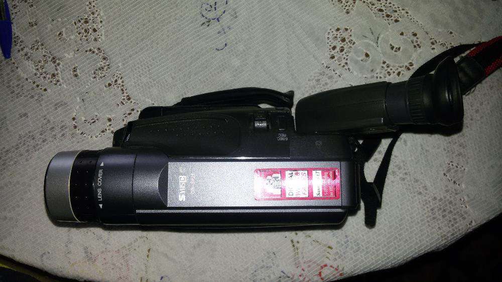 Cassette video camera64551850415617121