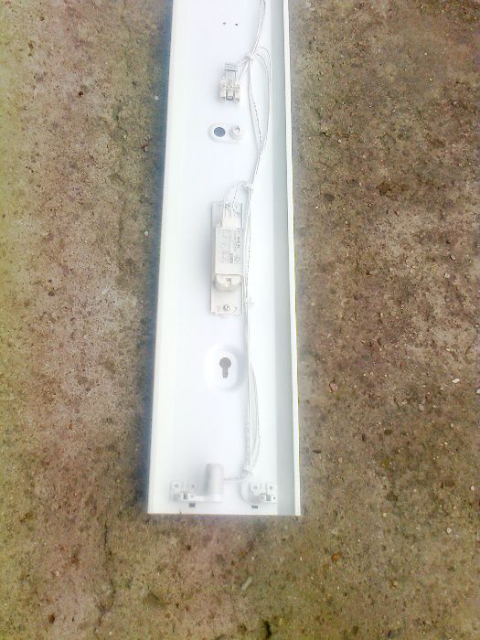 Sprzedam lampy jarzeniowe