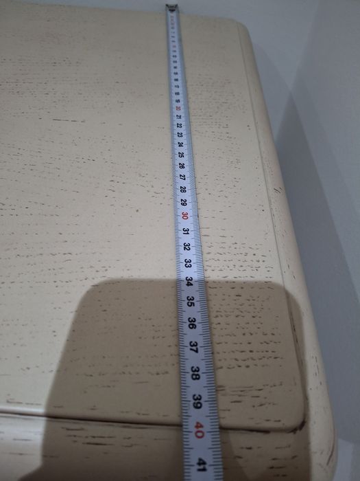 Sapateira em madeira beje