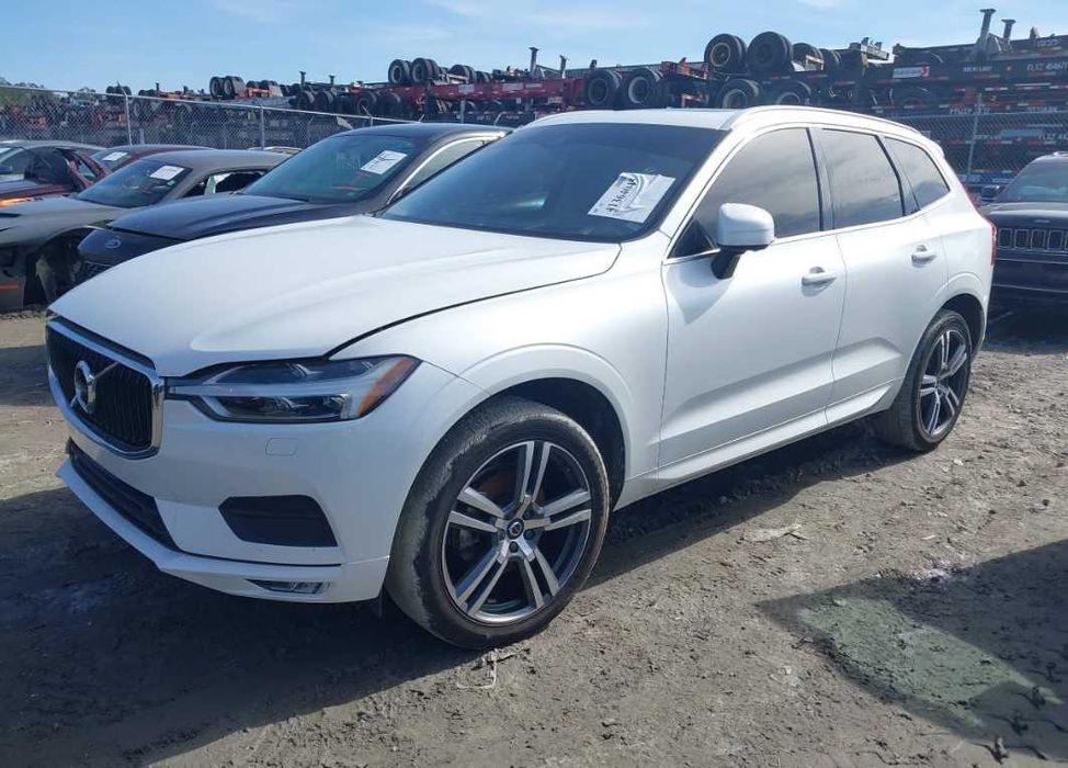 Бампер перед VOLVO XC60 ll 16- передок передній розборка вольво