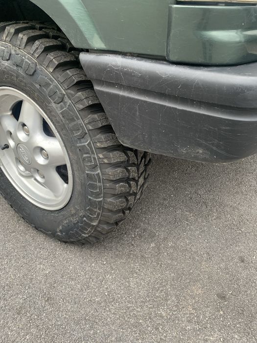 Vendo pneus M/T 245/75 R16