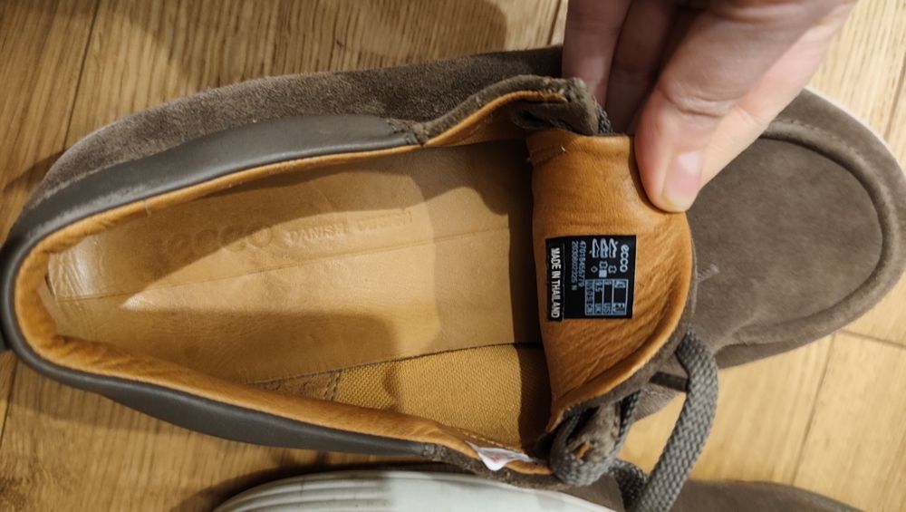 Piękne sneakersy męskie Ecco 43