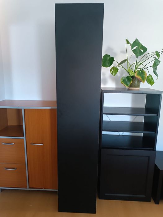 Movel preto do ikea