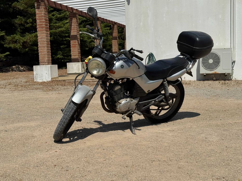 Yamaha YBR 125 (RE03)