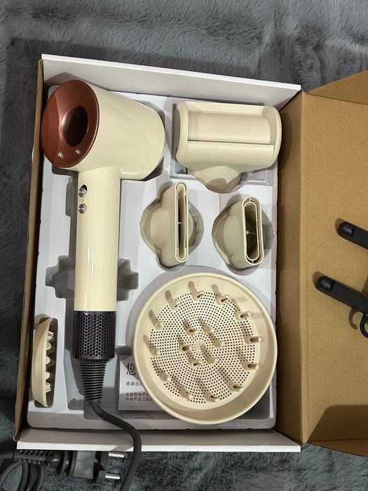 Новий Dyson Supersonic Ceramic Pink