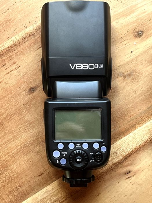 Godox V860IIS (Sony) + X1 T2.4G S Flash Trigger – Unused64752113378562121