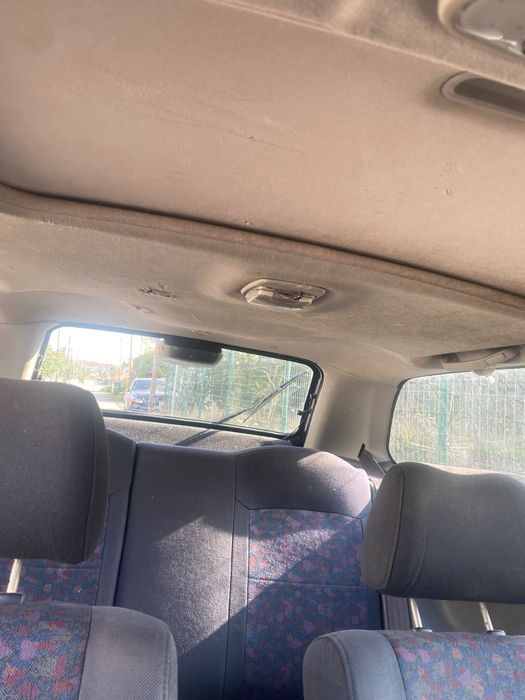 Vendo Mazda 323!