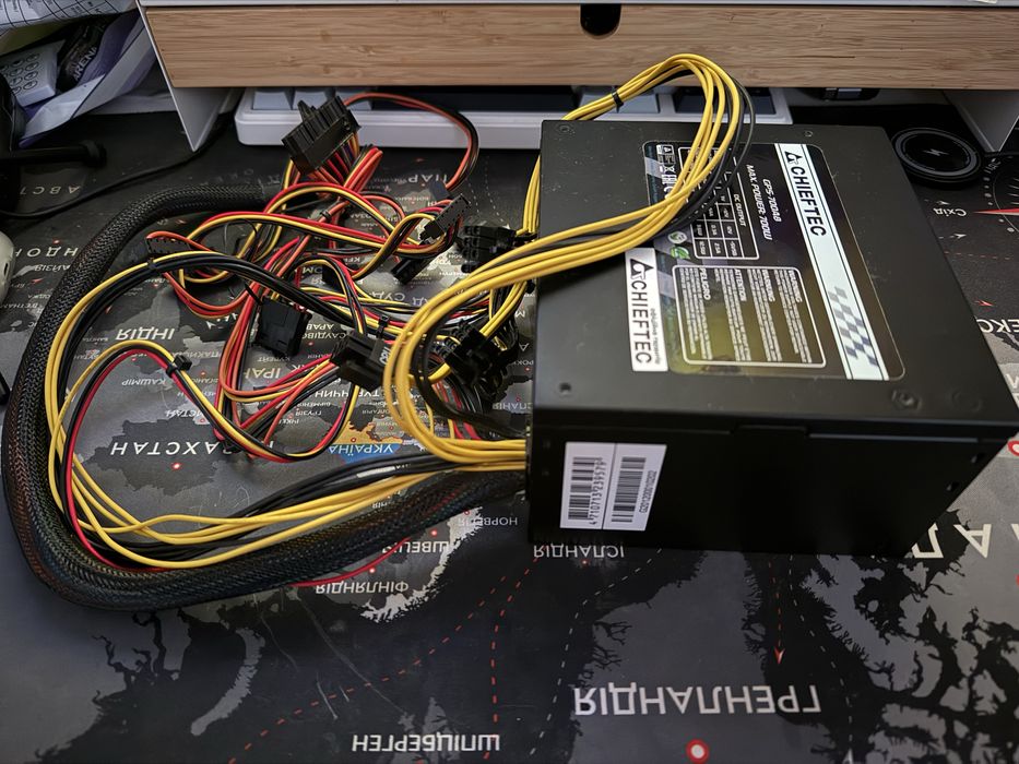 Блок живлення chieftec gps-700a8 700w