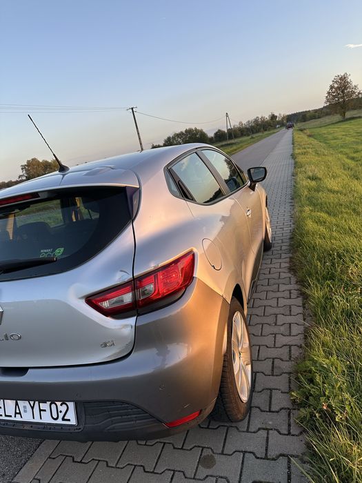 Samochód Renault Clio 4
