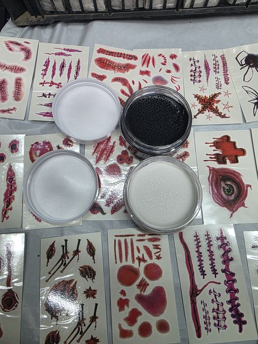 Zestaw Do Tworzenia Sztucznych Ran Blizn Na Hallowen Makeup Kit FA/46