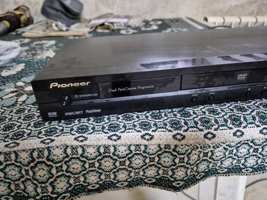 Музыкальный   DVD CD. Планшет