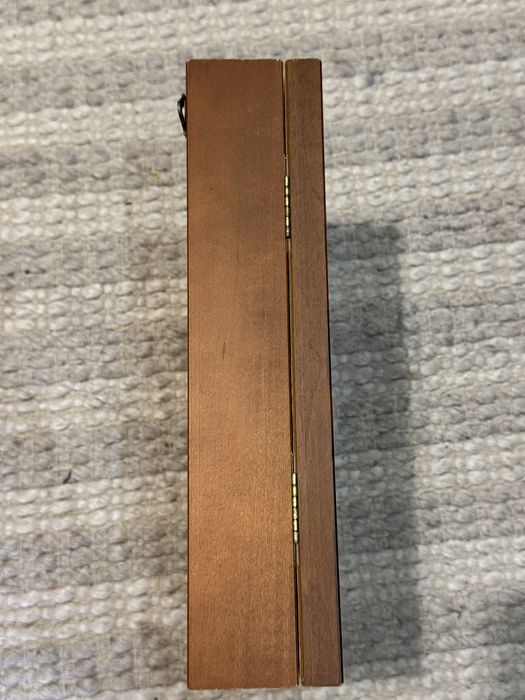 Скриня, ключниця, картина