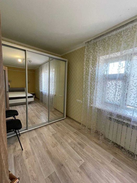 Продам 2 кім квартиру на вул. Хуторська / 125 школа