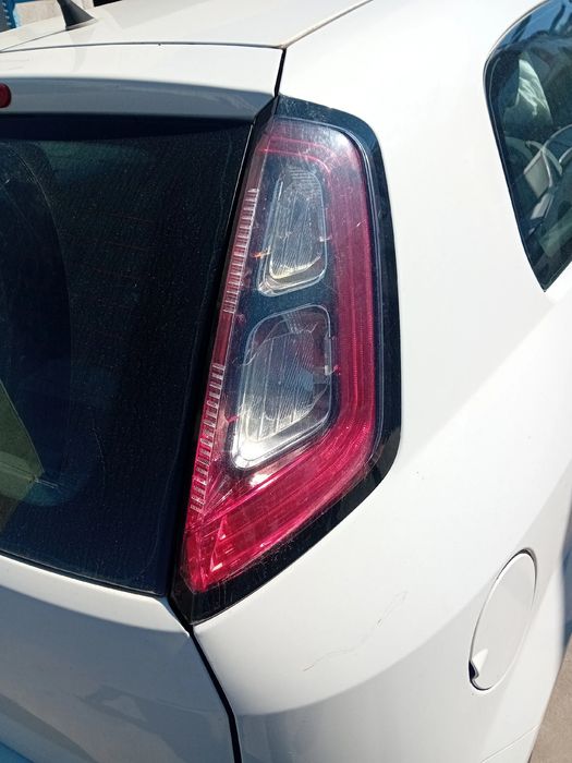 Farolim direito FIAT Punto Evo (199_)