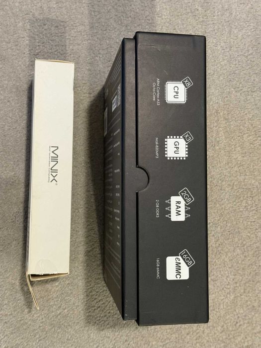 Minix NEO U9-H + Comando NEO A3