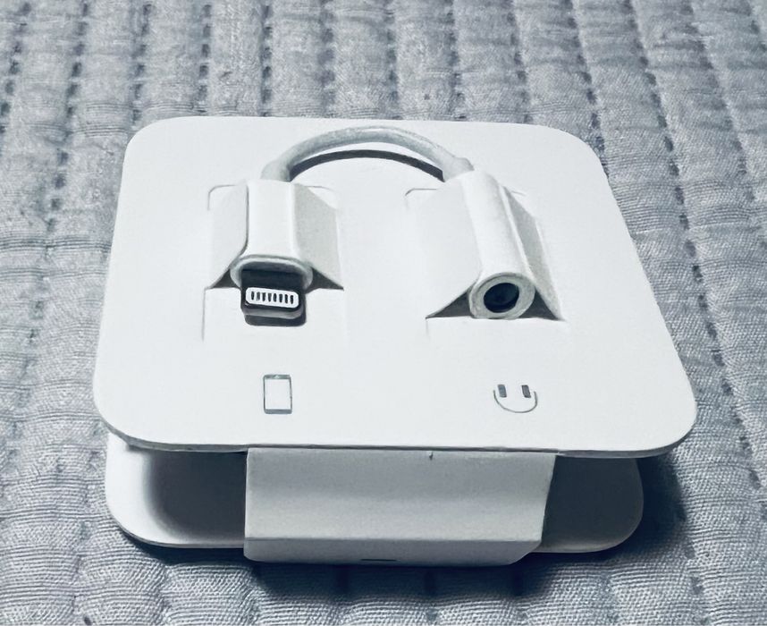 Adaptador APPLE Headphone Sé • OLX Portugal