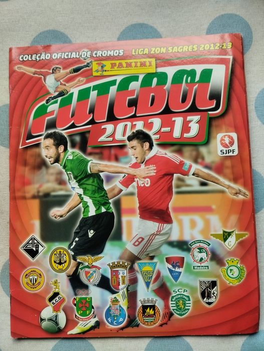 Caderneta vazia de futebol 2012/13