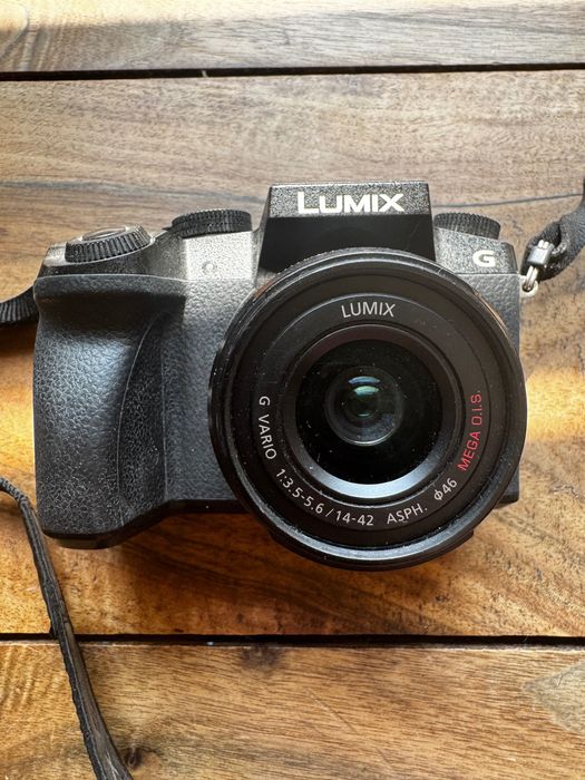 Panasonic Lumix DMC-G7