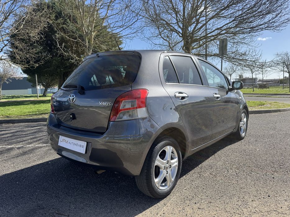 Toyota Yaris 1.33 VVT-i - Nacional - Garantia de 18 Meses