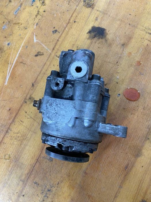 Двухконтурный насос ГУРа BMW E32