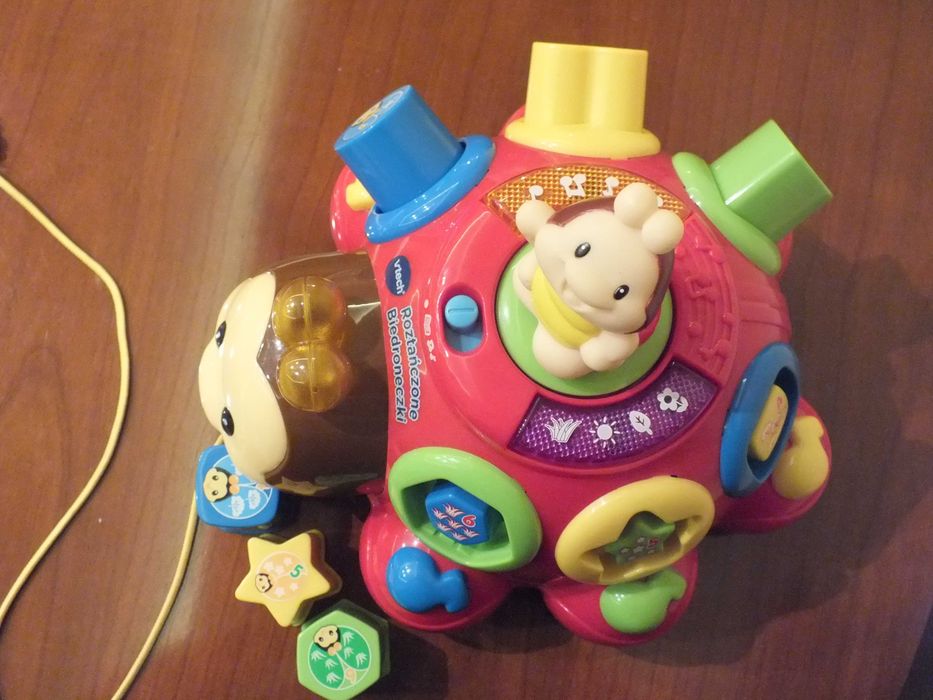 Roztańczone biedroneczki interaktywne Vtech 12-36m język polski karton