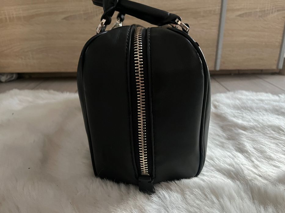 torba kuferek GUESS