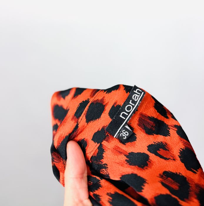 Satynowa koszula w panterkę pomarańczowa S 36